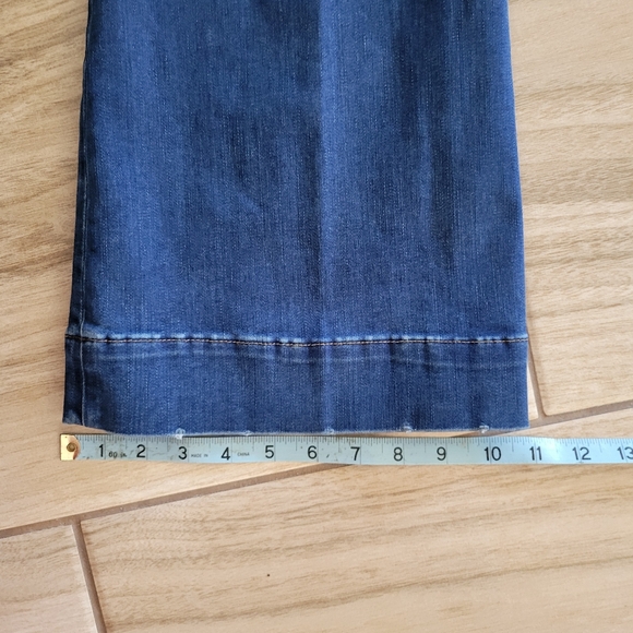 NWOT Good American Jeans Maternity Good Flare Trouser Hem - Picture 9 of 11